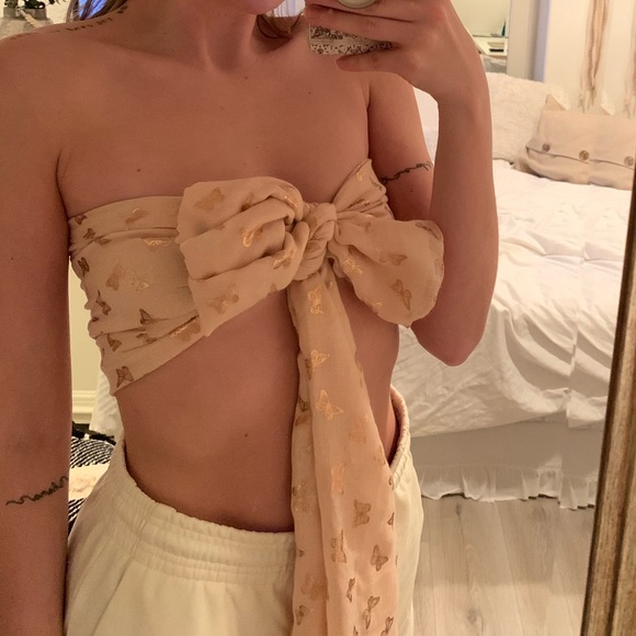 Light Pink Butterfly Scarf Top - Picture 2 of 6